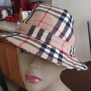 Vintage hat with slight imperfection
